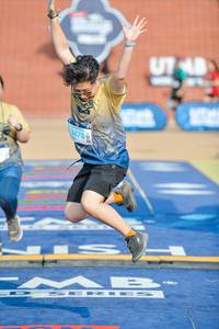 BIB: 1470
                            <button type="button" onclick="openModal(22765627)" class="btn btn-primary btn-sm float-right btn-popup" data-toggle="modal" data-target=".modal-high-quality">
                        <i class="fas fa-shopping-cart"></i> Add to Cart
                    </button>
                                            <button type="button" onclick="isThisMe(22765627, true)" class="btn btn-success btn-sm float-right btn-popup btn-isme hidden" data-toggle="tooltip" data-placement="bottom" title="นี่คือรูปของคุณใช่ไหม คลิกที่นี่เพื่อเอาเข้าอัลบั้ม">
                        <i class="fas fa-plus"></i> Add to album
                    </button>
                    <button type="button" onclick="isThisMe(22765627, false)" class="btn btn-warning btn-sm float-right btn-popup btn-isnotme hidden">
                        <i class="fas fa-ban"></i> Remove from album
                    </button>